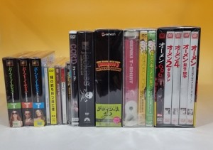 洋画映画などのDVDを段ボール15箱分