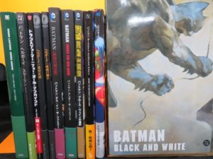 「バットマン　ブラックアンドホワイト　」等、アメリカンコミックを約300冊お譲り頂きました。